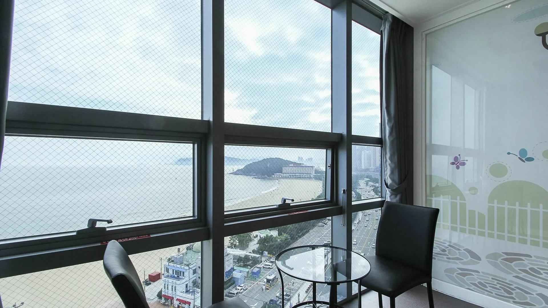 Nuri Hotel Busan 3*,